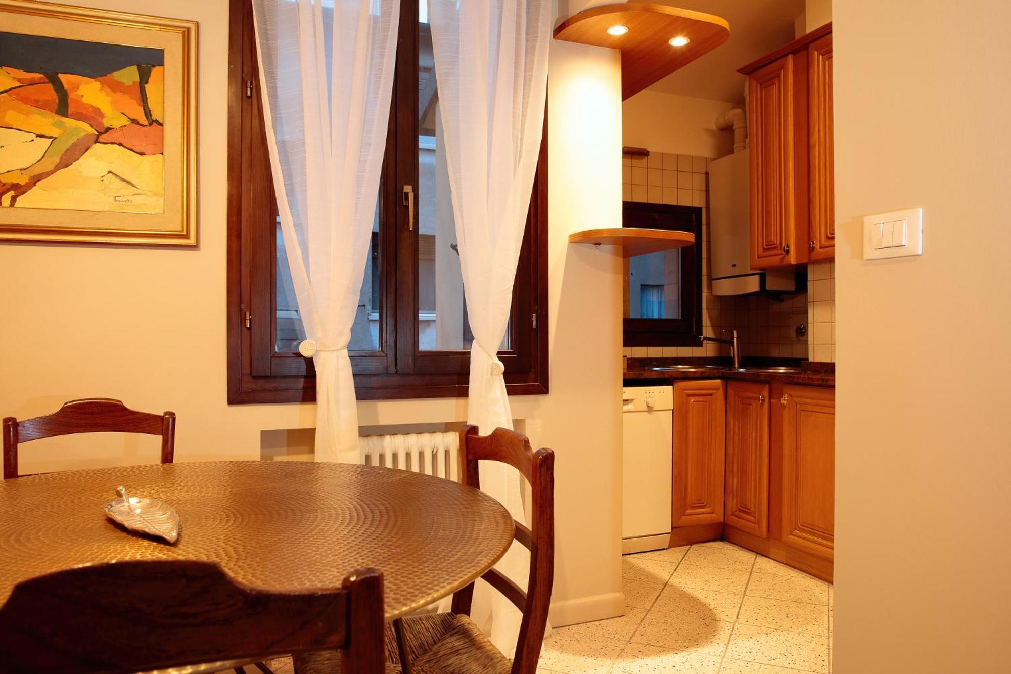 Saint Charles Apartment โบโลญญา ภายนอก รูปภาพ